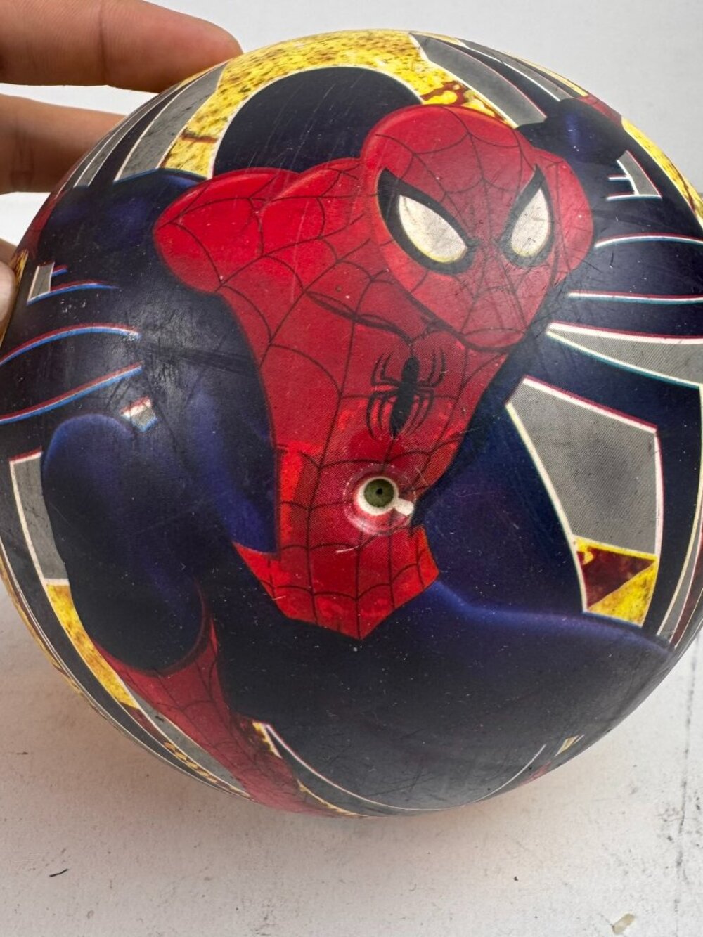 marvel spiderman hedstrom 5 inch playground kickball toy vinyl ball scuffed